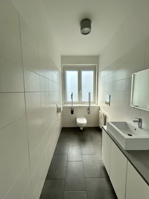 Gewerbeimmobilie mieten in Graz-Umgebung – 183 m², € 2.870 – Bild 12 von 19