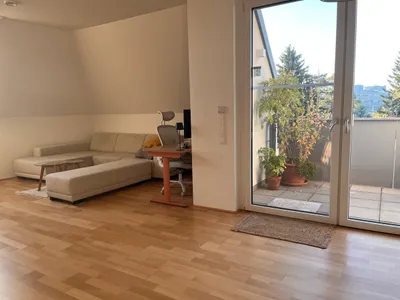 2-Zimmer-Wohnung mieten in Wiener Neustadt – 73 m², € 997 – Bild 2 von 8