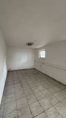 4-Zimmer-Gewerbeimmobilie mieten in Weiz – 235 m², € 1.033 – Bild 8 von 8