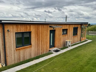 2-Zimmer-Haus mieten in Neunkirchen – 80 m², € 850 – Bild 3 von 4