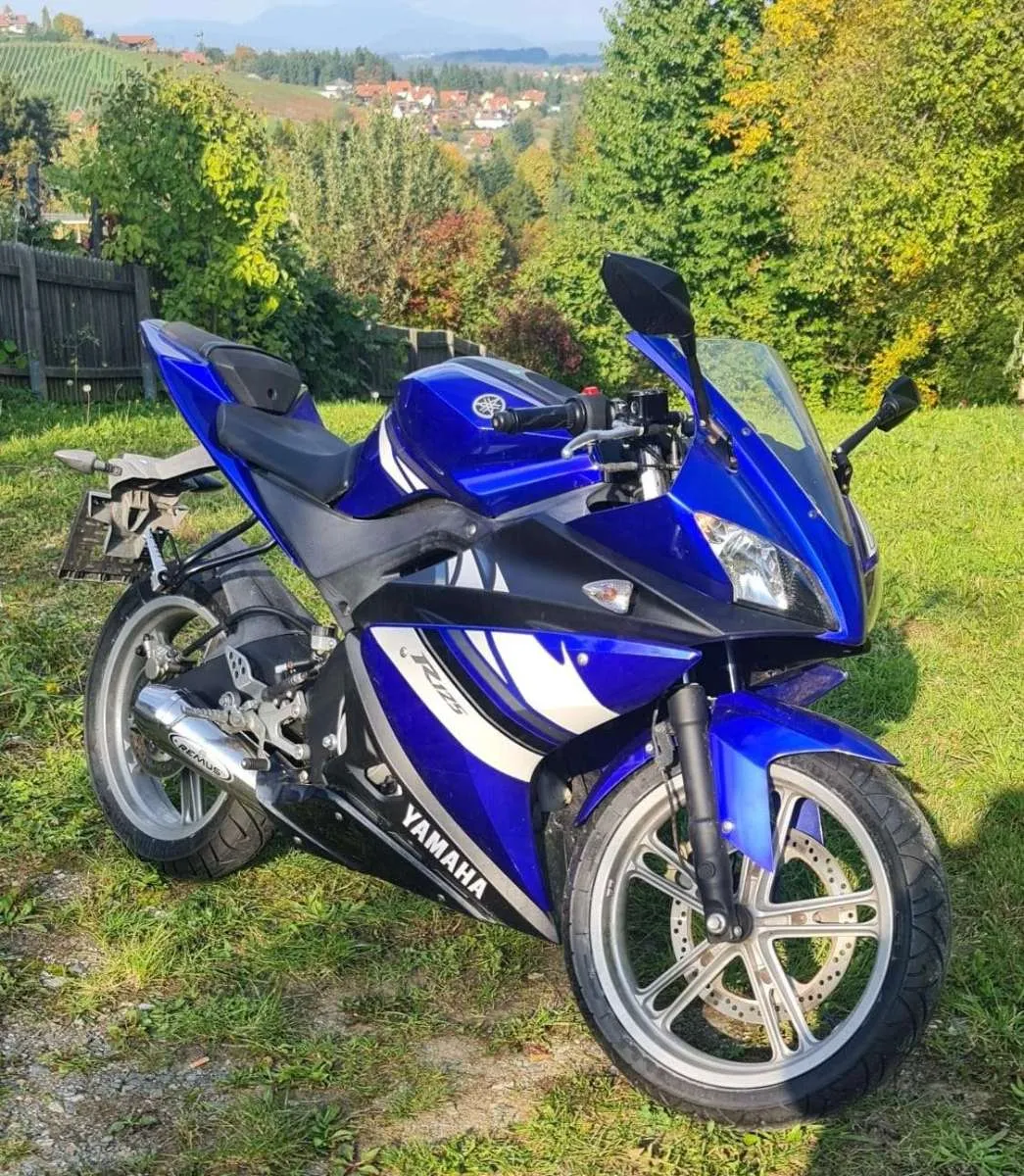 Yamaha YZF
