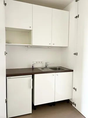 Gewerbeimmobilie mieten in Wels – 140 m², € 2.039 – Bild 4 von 6