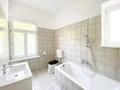 12-Zimmer-Gewerbeimmobilie kaufen in Wels – 364 m², € 1.700.000 – Bild 30 von 39