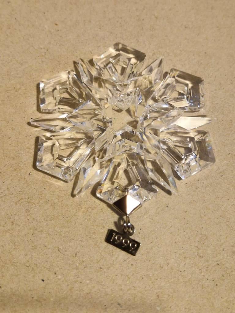 Swarovski Stern 1999,  30,- (9900 Lienz) - willhaben