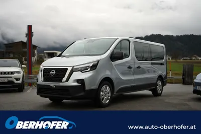 Nissan Primastar Kombi L1H1 3,0t 150 N-Connecta 9-Sitzer Transporter / Kastenwagen