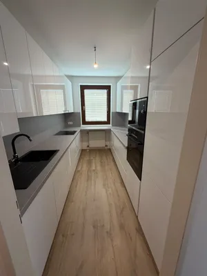 3-Zimmer-Wohnung mieten in Wiener Neustadt – 80 m², € 610 – Bild 1 von 12