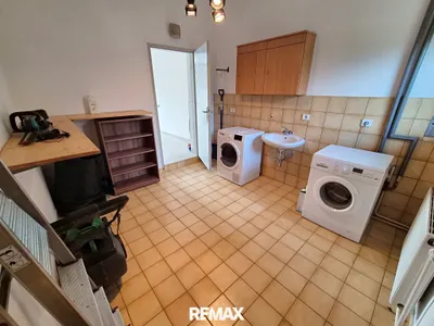 4-Zimmer-Haus kaufen in Baden – 142,1 m², € 420.000 – Bild 28 von 38