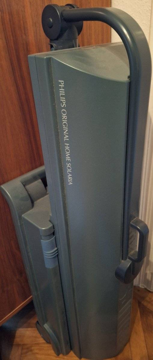 Solarium: Philips HB 811 Suncare - zusammenklappbarer Ganzkörperbräuner