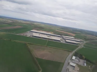 Immobilie kaufen in Bruck an der Leitha – 30 000 m², € 7.560.000