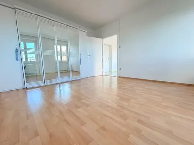 2-Zimmer-Wohnung mieten in Linz – 47 m², € 665 – Bild 4 von 8
