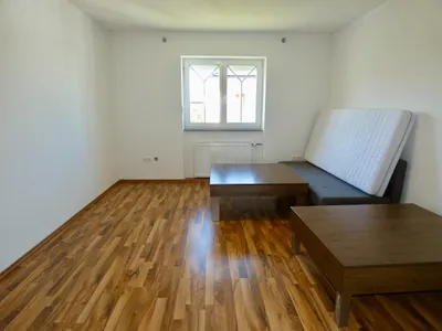 4-Zimmer-Wohnung mieten in Braunau am Inn – 150 m², € 1.450 – Bild 8 von 16