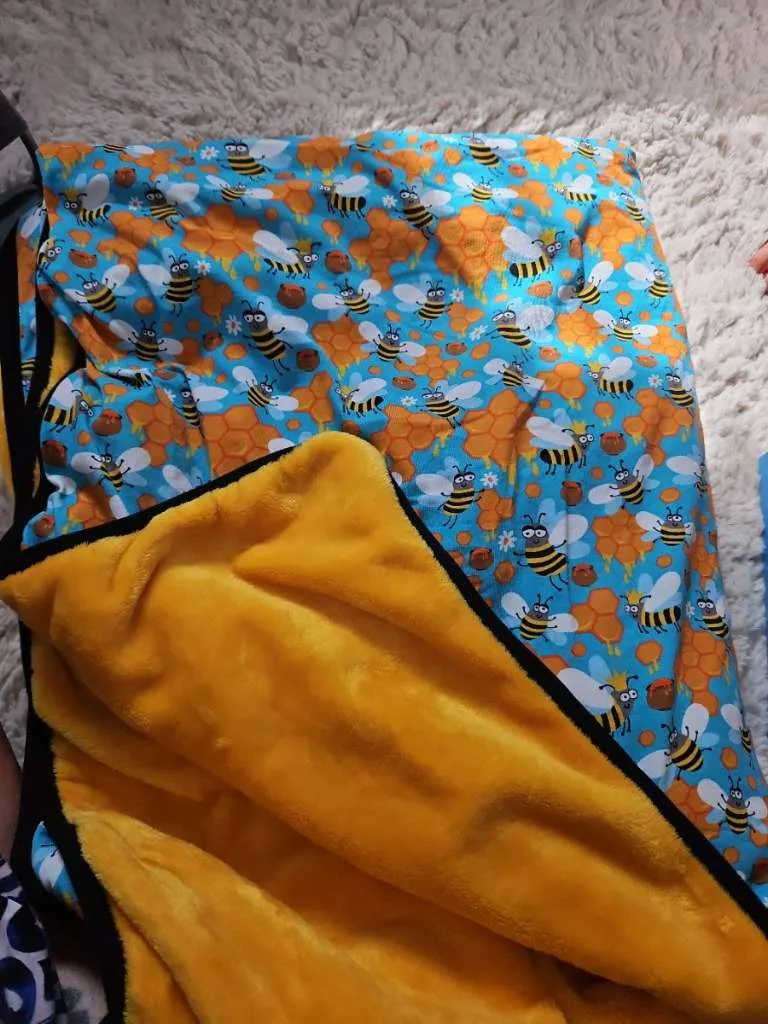 Babauba kuscheldecke L, € 55,- (9586 Fürnitz)