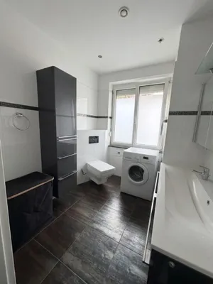 3-Zimmer-Wohnung kaufen in Salzburg Stadt – 82 m², € 320.000 – Bild 2 von 9