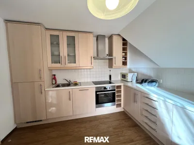 3-Zimmer-Wohnung mieten in Amstetten – 94 m², € 990 – Bild 2 von 12