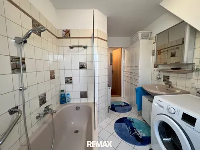 3-Zimmer-Wohnung mieten in Amstetten – 94 m², € 990 – Bild 10 von 12