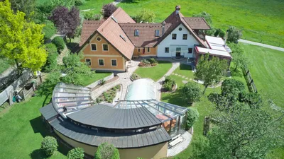Haus kaufen in Vöcklabruck – 2 409 m² – Bild 5 von 6