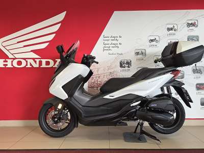 Honda Forza 125 SMART Top Box
