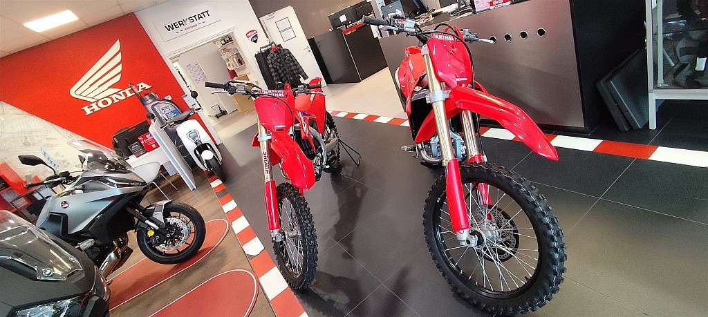 Honda CRF 450R !! ABVERKAUF-2Stk.!! Motocross