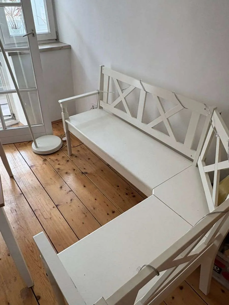 Eckbank Holz weiß IKEA bereits abgebaut, € 40,- (6020 Innsbruck)