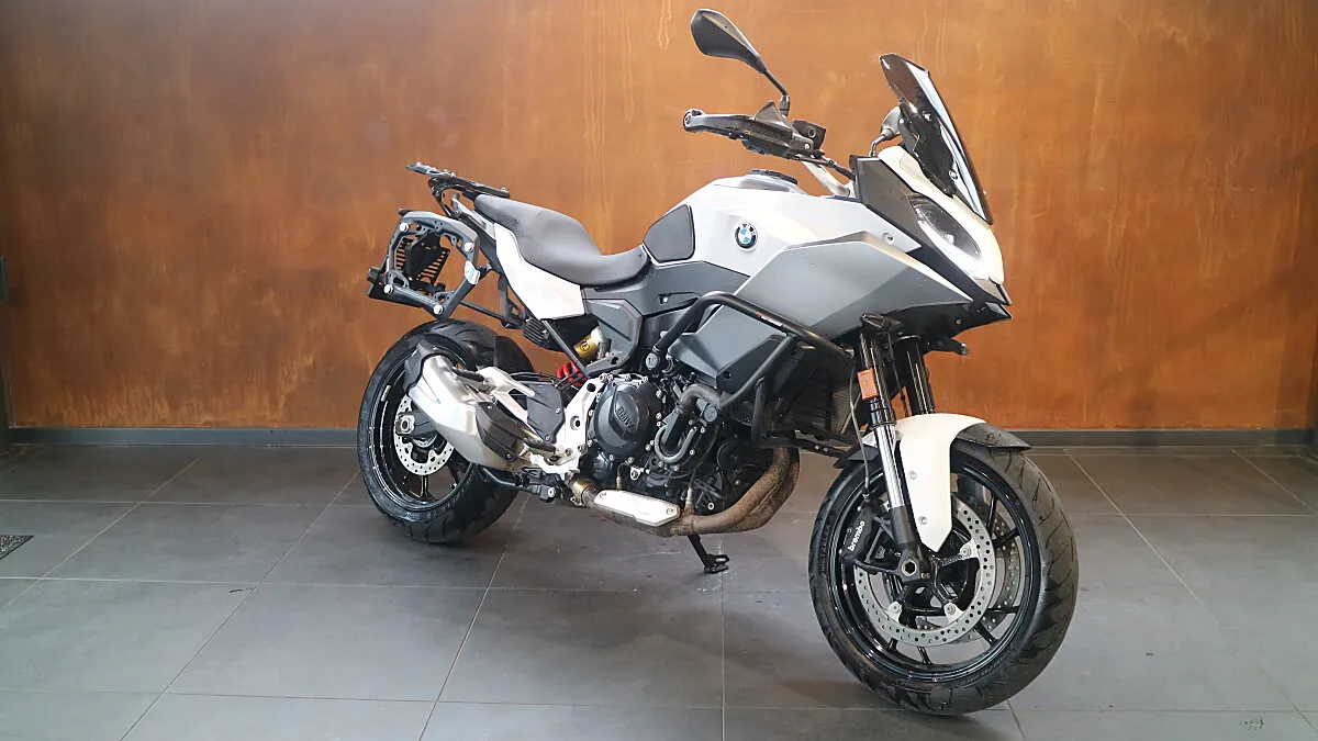 BMW F 900 XR