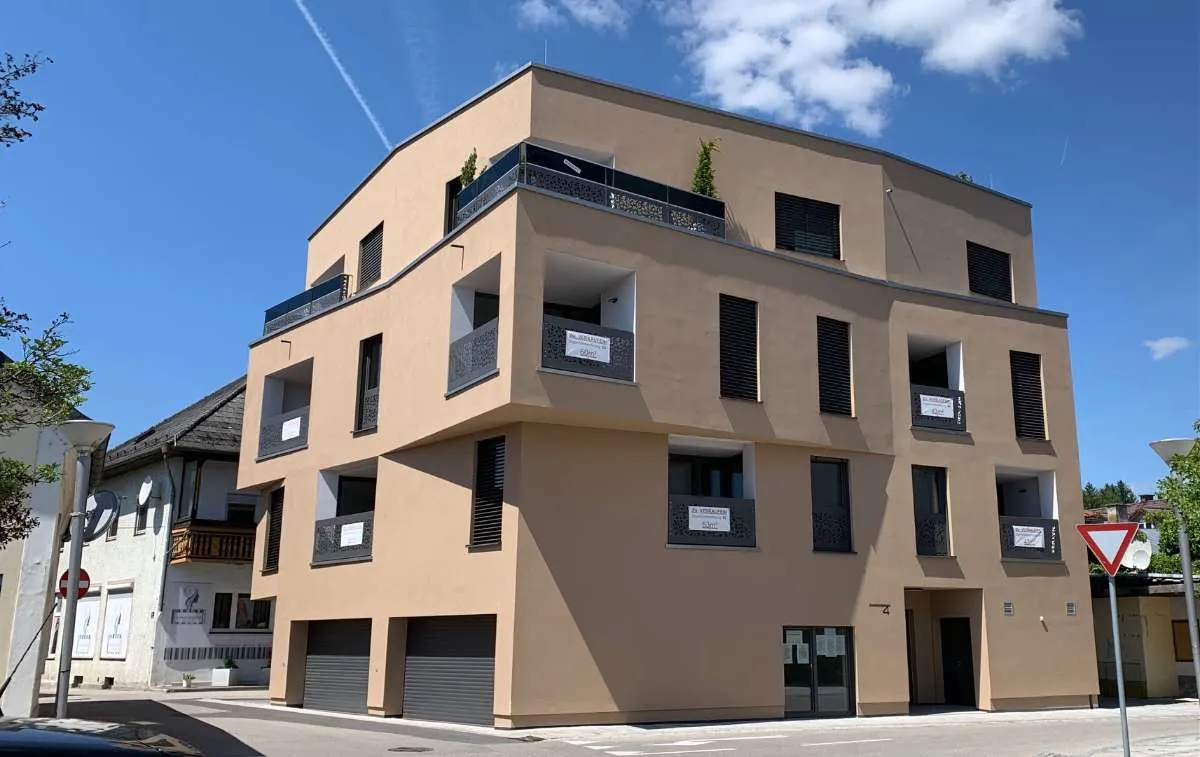 Stadt-Wohnung/ Büro (auch betreubar)55 m² im Zentrum mit großer Dachterrasse - Ansicht 3