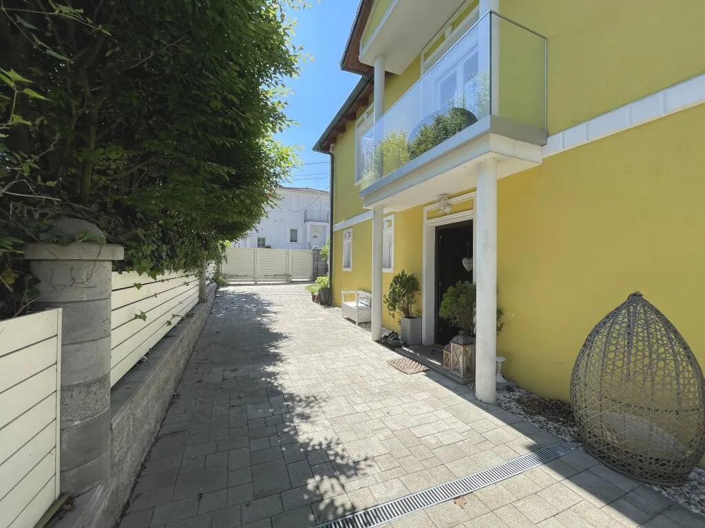 Exklusives Familienhaus mit Pool & Wellnessbereich in absoluter Grünruhelage von Klosterneuburg/Maria Gugging - Ansicht 3