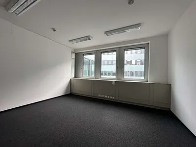Gewerbeimmobilie mieten in Wien – 583 m², € 15 – Bild 12 von 26