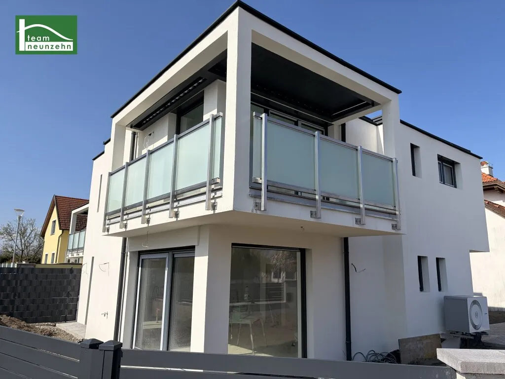 Modernes Reihenhaus in Ruhelage - Terrassen, Garten, Balkon - Perfekte Raumaufteilung - Große Dachterrasse und 2 Parkplätze - Widok 2