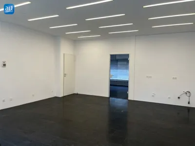 4-Zimmer-Gewerbeimmobilie kaufen in Wels – 85 m², € 229.000 – Bild 4 von 13