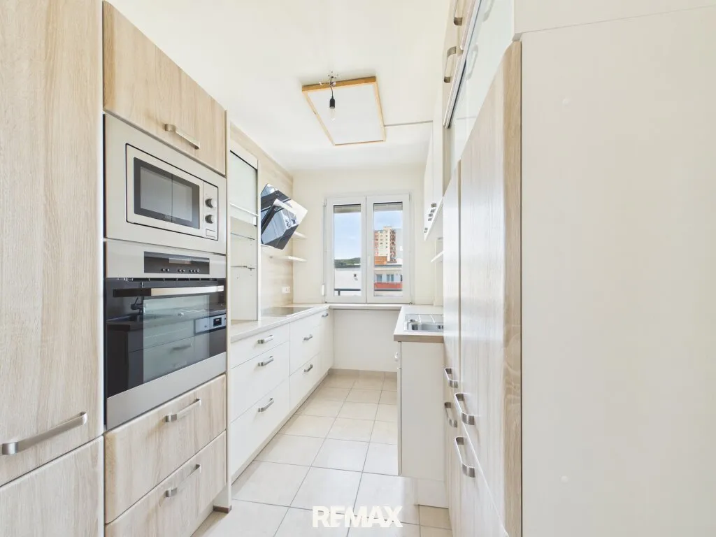 Moderne 3-Zimmer-Wohnung mit Balkon - Ansicht 3