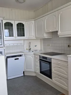 1-Zimmer-Wohnung mieten in Baden – 57 m², € 1.000 – Bild 2 von 11