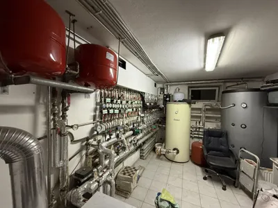 Gewerbeimmobilie kaufen in Baden – 452 m² – Bild 10 von 33