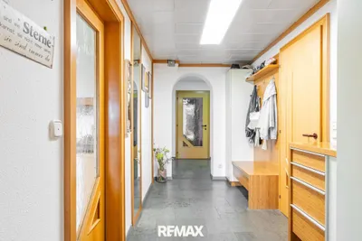 7-Zimmer-Gewerbeimmobilie kaufen in Rohrbach – 225 m², € 995.000 – Bild 7 von 23
