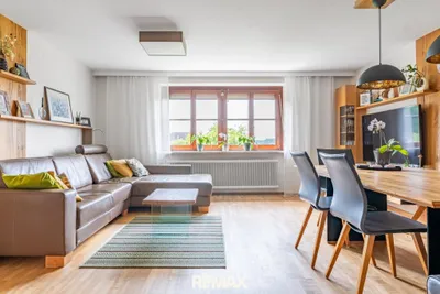 7-Zimmer-Gewerbeimmobilie kaufen in Rohrbach – 225 m², € 995.000 – Bild 2 von 23
