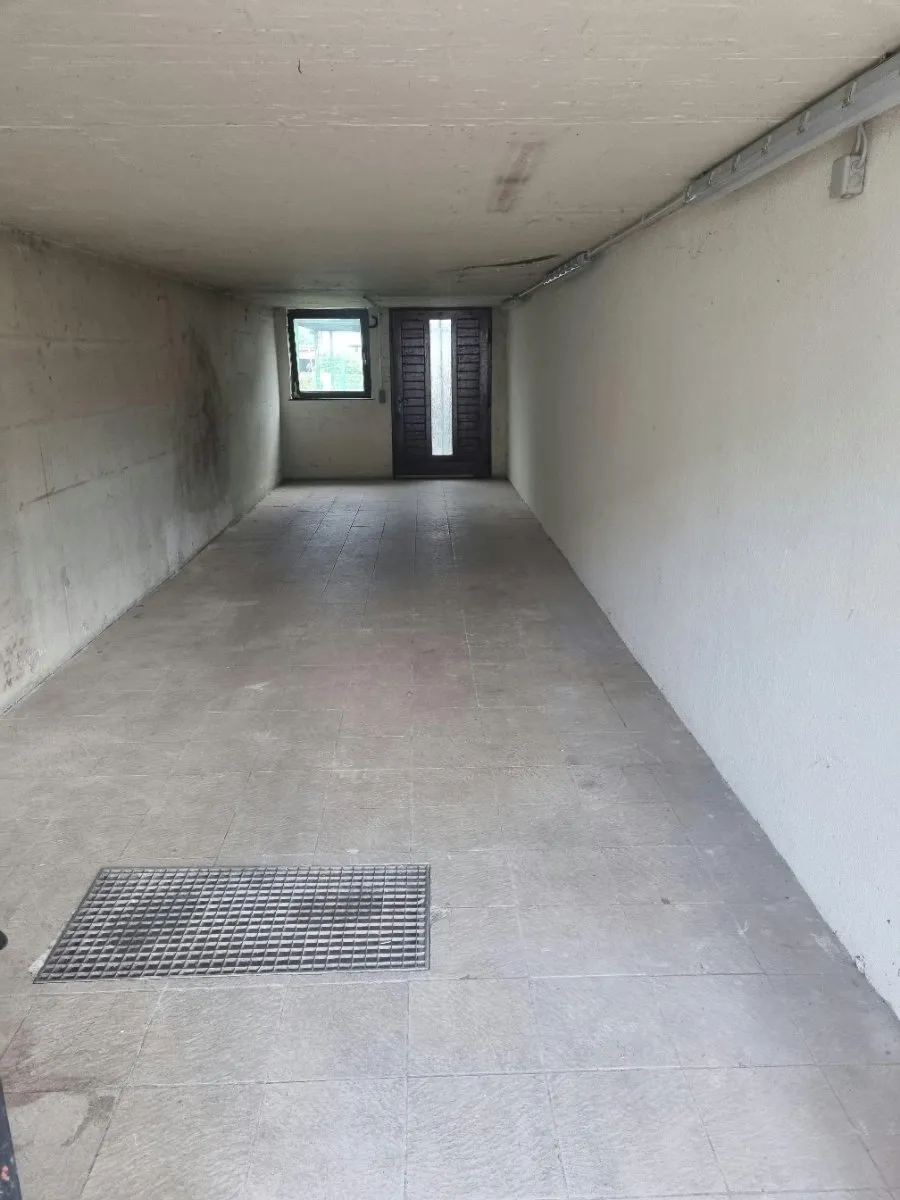 Garage ca 30m² in St. Pölten zu vermieten - Ansicht 2