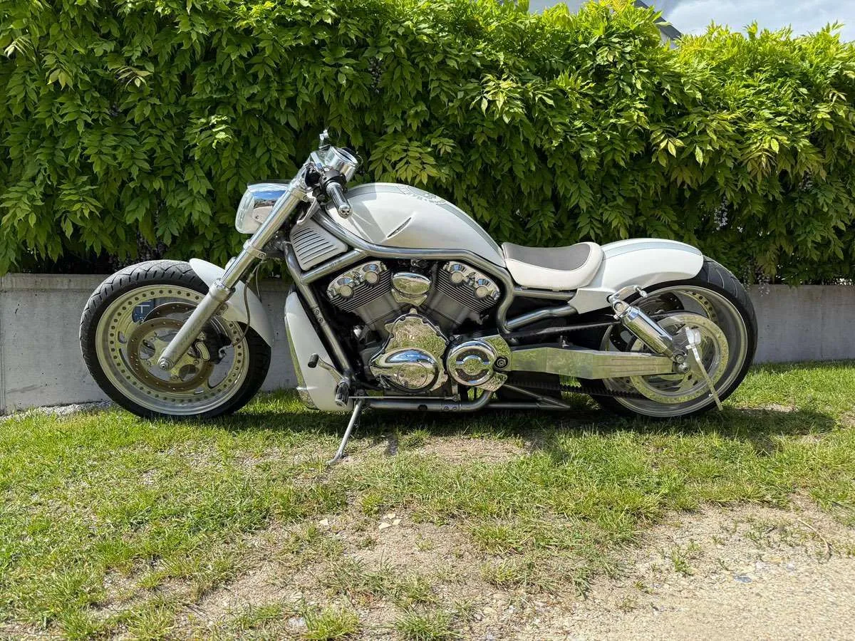 Harley-Davidson V-Rod