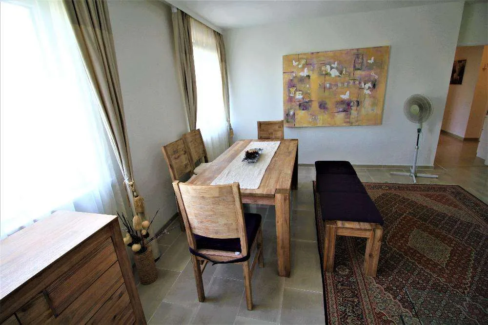 3-Zimmer-Wohnung in guter Wohnlage mit bestem Verkehrsanschluss - Ansicht 3