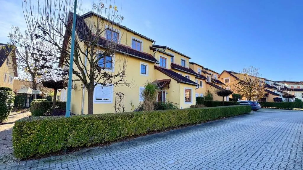 Dachgeschoss - Wohnung - Ansicht 3