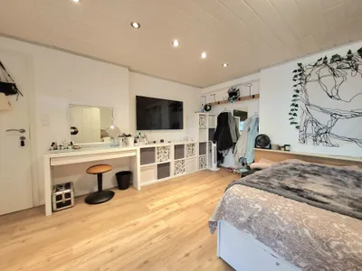 5-Zimmer-Haus kaufen in Neunkirchen – 220 m², € 449.000 – Bild 36 von 43