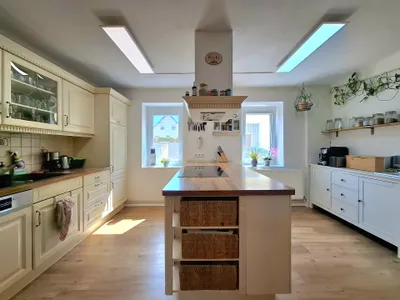 5-Zimmer-Haus kaufen in Neunkirchen – 220 m², € 449.000 – Bild 5 von 43