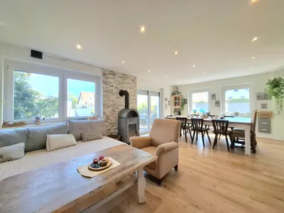 5-Zimmer-Haus kaufen in Neunkirchen – 220 m², € 449.000