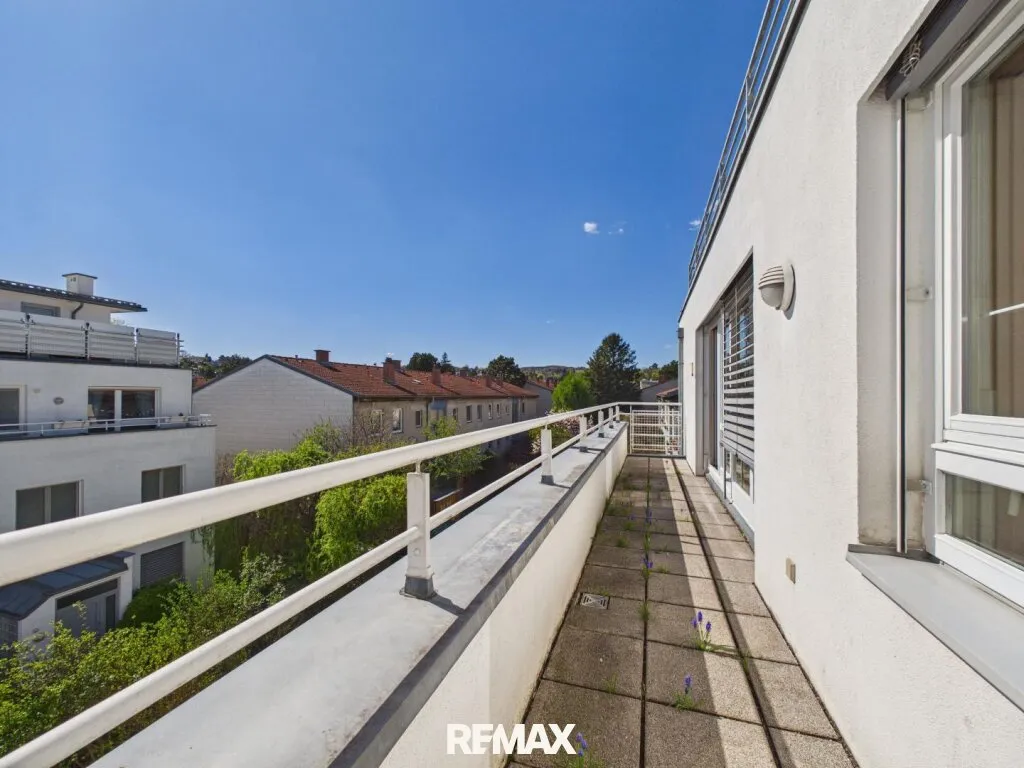 Terrassenwohnung auf zwei Ebenen - Ansicht 2