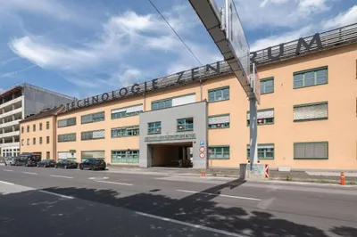 1-Zimmer-Gewerbeimmobilie mieten in Linz – 55 m², € 911 – Bild 9 von 10