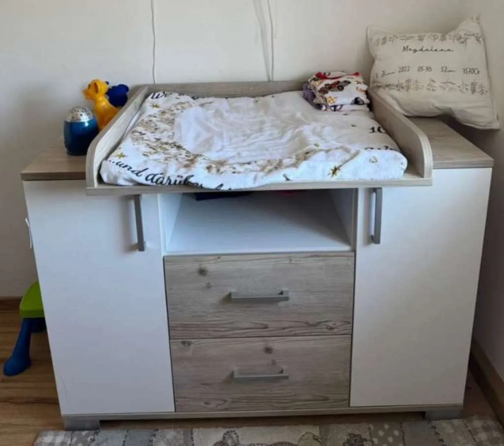 Paidi Wickelkommode mit Aufsatz, € 100,- (4813 Altmünster)