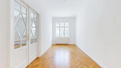 Feine 4-Zimmer-Altbauwohnung | WG-geeignet | 2 Bäder | 2 WCs | große Küche