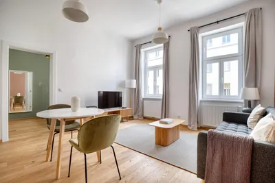 Blueground ID286, Favoriten