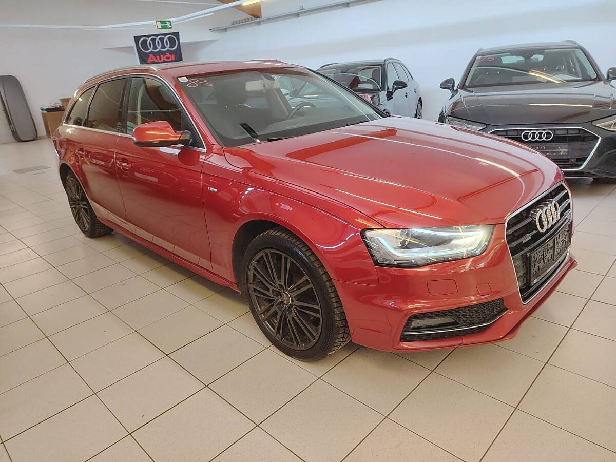 Audi A4 Av 2,0 TDI quattro Navi, Sitzheizung, Mulitl...