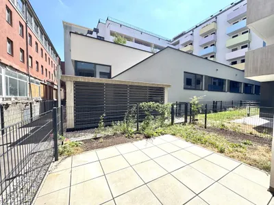 2-Zimmer mit hofseitigem Garten an der Dresdner Straße