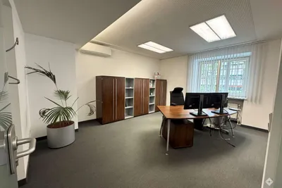 Gewerbeimmobilie mieten in Salzburg Stadt – 376 m², € 2.700 – Bild 6 von 11