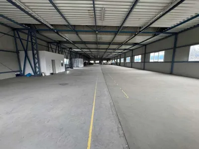 Gewerbeimmobilie mieten in Linz Land – 2 000 m², € 13.400 – Bild 6 von 12